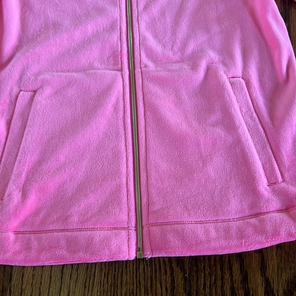 Lilly Pulitzer velour track suit (Jayla top Large, maia legging bottom medium) - Picture 7 of 11